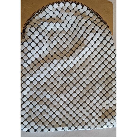 VTG Whiting And Davis White Metal Mesh Bag Kiss Lock Lined Chain Cross Body - Picture 3 of 9